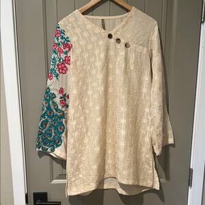 BEECHTREE Tunic with Floral Embroidery Sz 10